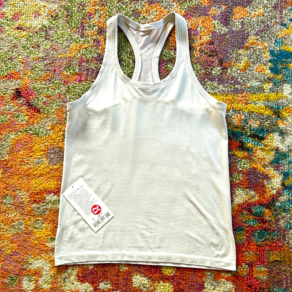 Lululemon swiftly tech RB tank 10